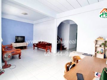 หมู่บ้านอยู่เจริญ โครงการ4 คลอง4 (ใกล้ตลาดเอซี ลำลูกกา คลอง4)