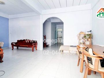 หมู่บ้านอยู่เจริญ โครงการ4 คลอง4 (ใกล้ตลาดเอซี ลำลูกกา คลอง4)