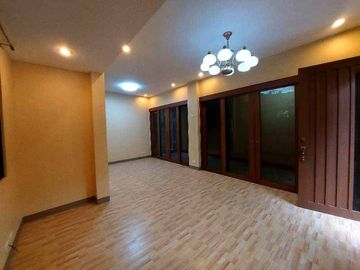 20M - 2 Storey House and Lot for sale in Filinvest Subdivision Batasan Hills Commonwealth Quezon City