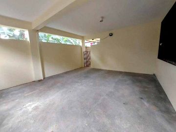 20M - 2 Storey House and Lot for sale in Filinvest Subdivision Batasan Hills Commonwealth Quezon City