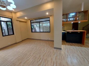 20M - 2 Storey House and Lot for sale in Filinvest Subdivision Batasan Hills Commonwealth Quezon City