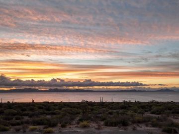 Terreno de uso mixto frente al mar, en venta Loreto Baja California Sur.