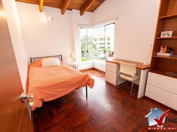 VENTA DEPARTAMENTO DUPLEX EN SURCO