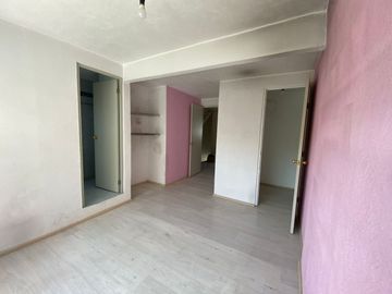 Se Vende Casa en REAL DEL LAGO, Circuito del Lago Poniente MZ 7 LT 7, Colonia del Lago, Villa Nicolás Romero, Estado de México, México