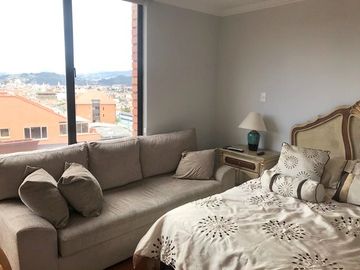 Lujoso Penthouse en venta 345m2C a pocas cuadras del centro de Cuenca