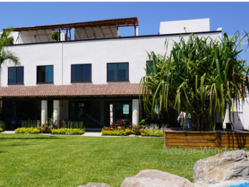 Casa de 3 recámaras con alberca en condominio en Residencial Terra Vita, Fraccionamiento Santa Fe, Xochitepec, Mor.