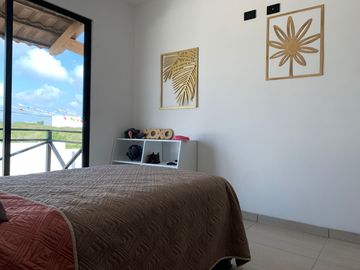 Casa de 3 recámaras con alberca en condominio en Residencial Terra Vita, Fraccionamiento Santa Fe, Xochitepec, Mor.