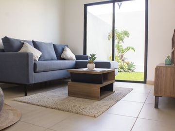 Casa de 3 recámaras con alberca en condominio en Residencial Terra Vita, Fraccionamiento Santa Fe, Xochitepec, Mor.