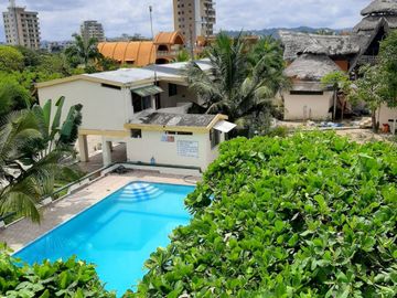 Hostal en venta en Castelnuovo / Atacames