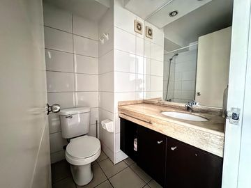 PROMO CYBER REBAJADO! Depto 3 Dorm 2 Ba. + Estac. y Bod. Metro Santa Ana