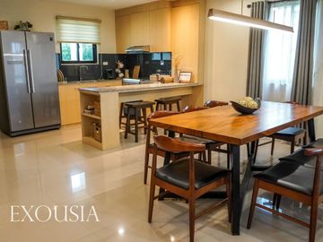 5 BEDROOMS PLUS MAID'S ROOM SINGLE ATTACHED UNIT LOCATED IN THE VILLAGES AT LIPA