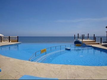 HOTEL en MANCORA en VENTA, HOTEL DE PLAYA, 1600 M2