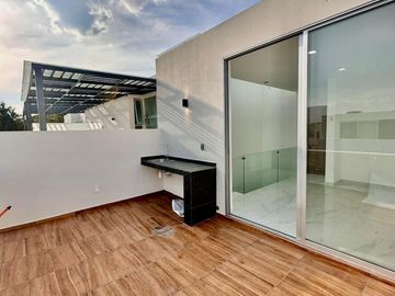 Casa Zona Valdepeñas, San Isidro en Zapopan