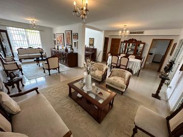 Casa de conjunto sector buenavista la castellana en venta en Barranquilla