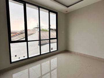 Dijual Rumah Ready Murah Lubang Buaya Jakarta Timur Shm Nego