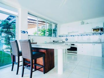 Casa de venta en Urbanizacion privada Manta Manabí