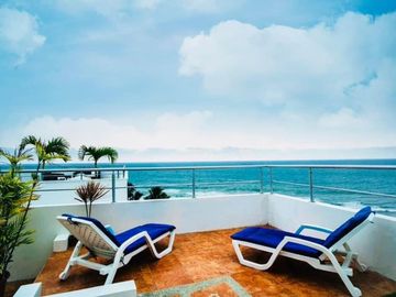 Casa de venta en Urbanizacion privada Manta Manabí