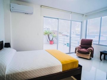 Casa de venta en Urbanizacion privada Manta Manabí