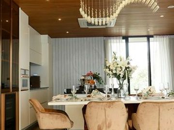For Sale 5 bedrooms Biburi Village Srinakarin