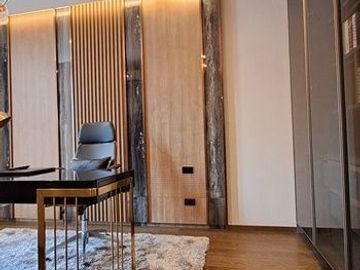 For Sale 5 bedrooms Biburi Village Srinakarin