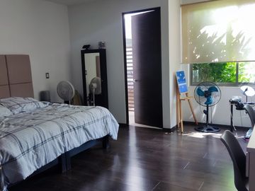 CASA EN VENTA EN JACARANDAS, TRES MARIAS