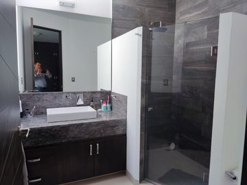CASA EN VENTA EN JACARANDAS, TRES MARIAS