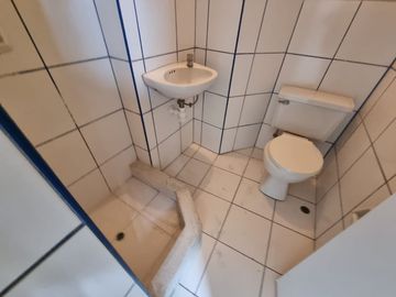 Lindo Dpto Impecable en Condominio en Av Buena Vista Chacarilla - San Borja