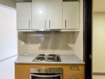 Uptown Parksuites 3 Bedroom Unit For Sale