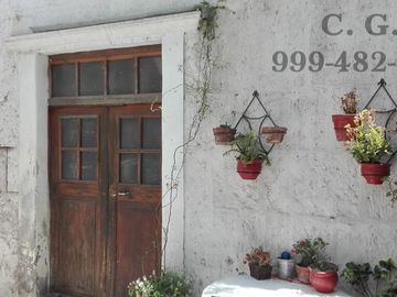 VENTA DE CASA EN PUENTE GRAU CDRA 1.. AREQUIPA.