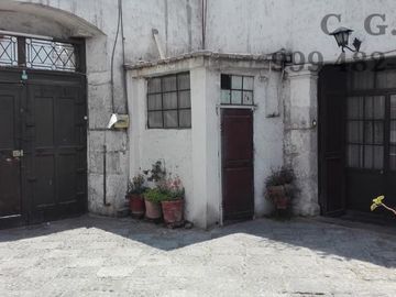 VENTA DE CASA EN PUENTE GRAU CDRA 1.. AREQUIPA.
