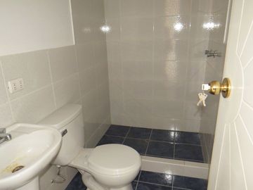 DEPARTAMENTO 1ER PISO DUPLEX EN VENTA 122 M2 URB REMANSO DE STA CLARA - ATE