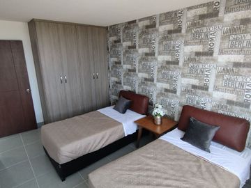 Casa en Privada en Villa de Pozos con amenidades, cerca de CARR 57
