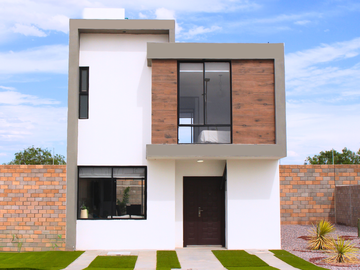 Casa en Privada en Villa de Pozos con amenidades, cerca de CARR 57