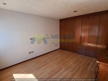 CASA en VENTA en TRES MARIAS en FRACC. PRIVADO JACARANDAS