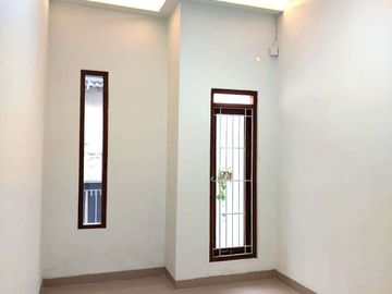 Rumah Strategis Hanya 150 meter dari Ringroad Utara