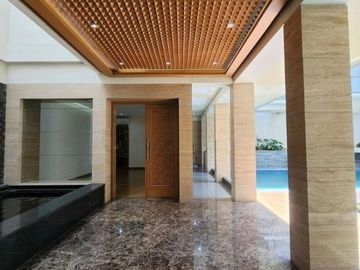 DIJUAL RUMAH MEWAH at Jl KENCANA INDAH, PONDOK INDAH