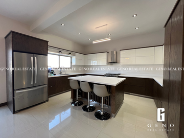 CASA EN VENTA EN VALLE ESCONDIDO CON ESPACIOS AMPLIOS
