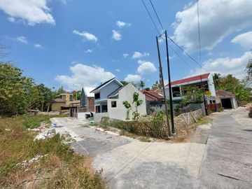 Rumah dengan desain modern hanya 3 kilometer ke kampus UMY
