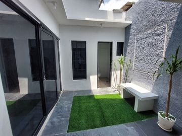 Rumah dengan desain modern hanya 3 kilometer ke kampus UMY