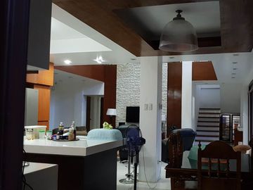 Rush‼️ Beautiful 6-Bedroom House and Lot For Sale in Antipolo City
