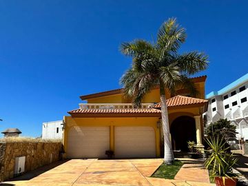 Casa en Venta Villa California San Carlos Sonora Amueblada Excelente Condiciones