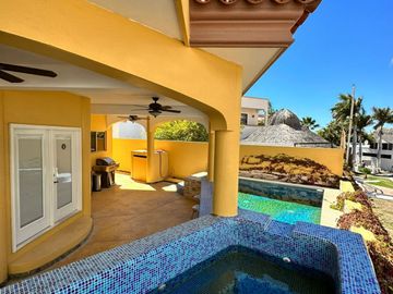 Casa en Venta Villa California San Carlos Sonora Amueblada Excelente Condiciones