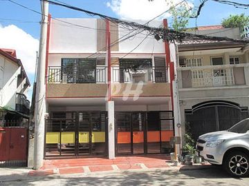For Sale Brand New House and Lot in Tandang Sora w/ 5 Bedrooms PH584