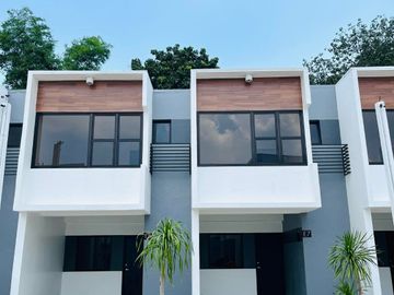 House & Lot for Sale in Antipolo City Maguey Townhomes