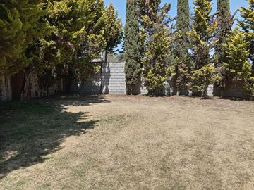 Casa con Gran Terreno en VENTA en Tenango del Aire, Estado de México, México