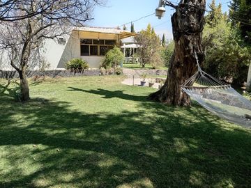 Casa con Gran Terreno en VENTA en Tenango del Aire, Estado de México, México