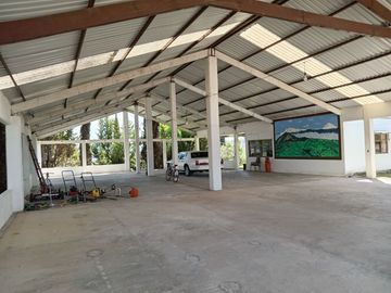 Casa con Gran Terreno en VENTA en Tenango del Aire, Estado de México, México