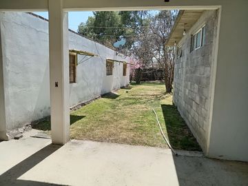 Casa con Gran Terreno en VENTA en Tenango del Aire, Estado de México, México