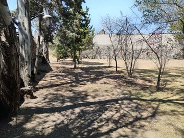 Casa con Gran Terreno en VENTA en Tenango del Aire, Estado de México, México