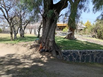 Casa con Gran Terreno en VENTA en Tenango del Aire, Estado de México, México